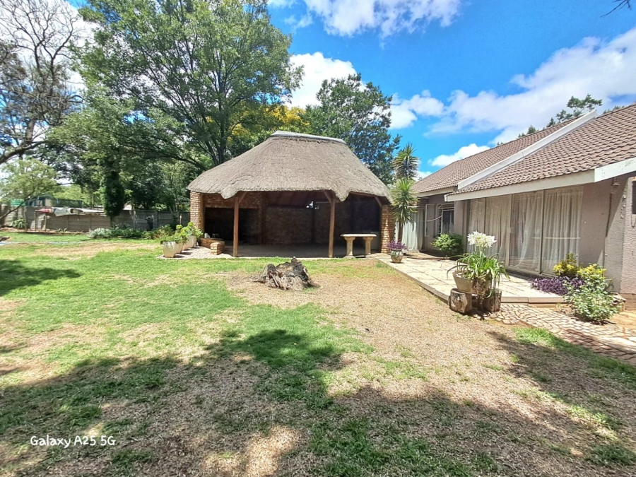 5 Bedroom Property for Sale in Sasolburg Ext 4 Free State